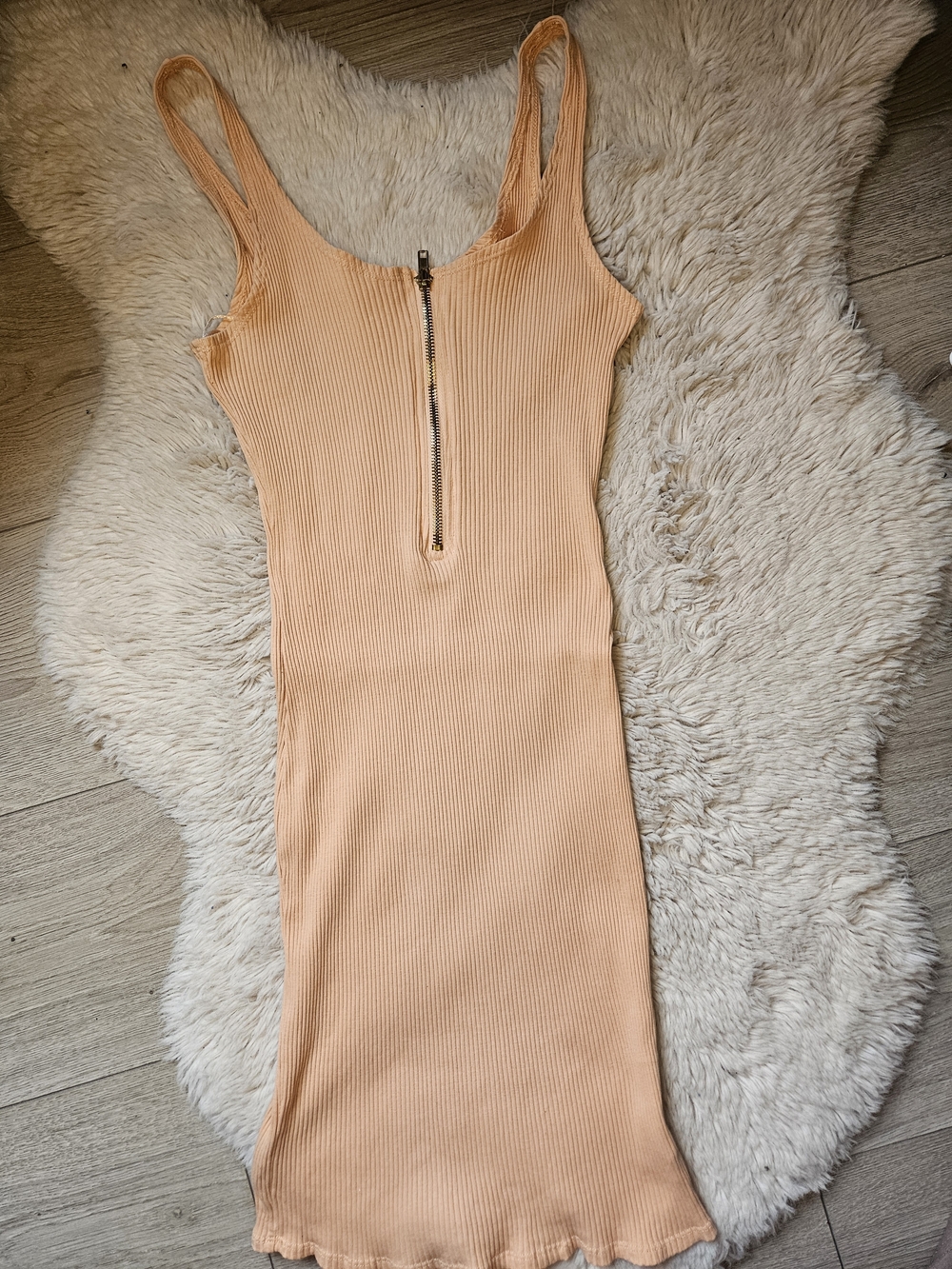 Streetwear Society Peach Ribbed Tank Midi Dress with Front Zip L🔥